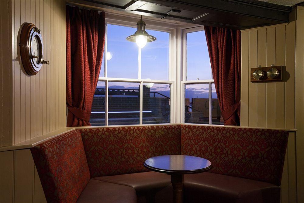Anchor Hotel Burnham-on-Crouch エクステリア 写真