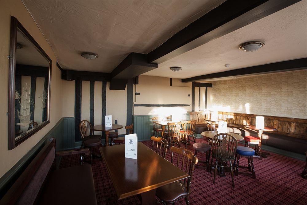 Anchor Hotel Burnham-on-Crouch エクステリア 写真